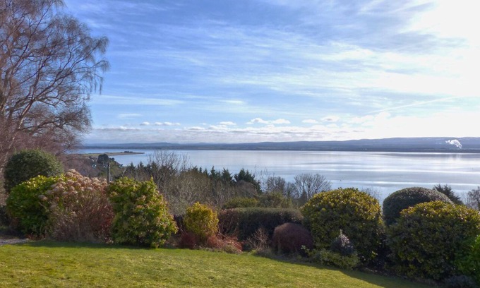 Fortrose House | Chanonry View, Self-catering cottage with stunning sea view, Fortrose Black Isle