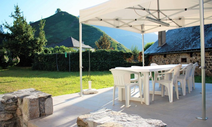 Osse-en-Aspe Cottage | Character cottage classified 3 stars Wifi Osse en Aspe - 9 people