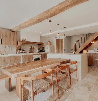 Saint-Georges-d'Esperanche House | Charmante maison en pierres, séjour à la ferme