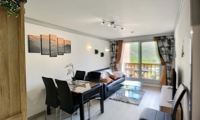 Les Bruyeres Apartment | Charmant 3 Pièces Rénové, Ski aux Pieds, Balcon Sud, 6 Pers. – Les Bruyères, Rés. Valmonts, 3 Flocons Or - FR-1-178-322