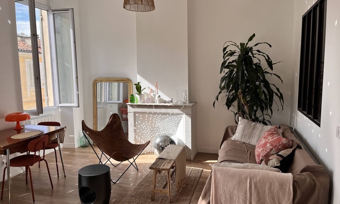 La Conception Apartment | Charmant Appartement Fraîchement Rénové en Plein Centre