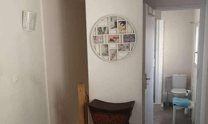 Chevreuse Apartment | Charmant Duplex en Coeur de Ville