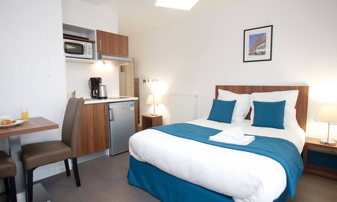 Les Iles Apartment | Charmant Studio à proximité du centre-ville