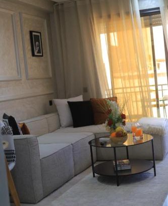 Casablanca City Center Apartment | Charmant studio au cœur de Maarif - Confort balcon et emplacement idéal