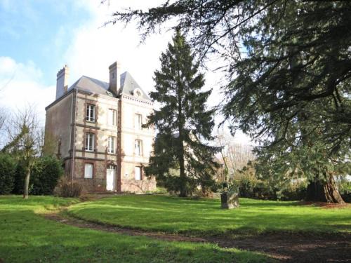 L'Aigle House | Charmante maison de maître 19ème avec grand parc au centre de L'Aigle - FR-1-497-57