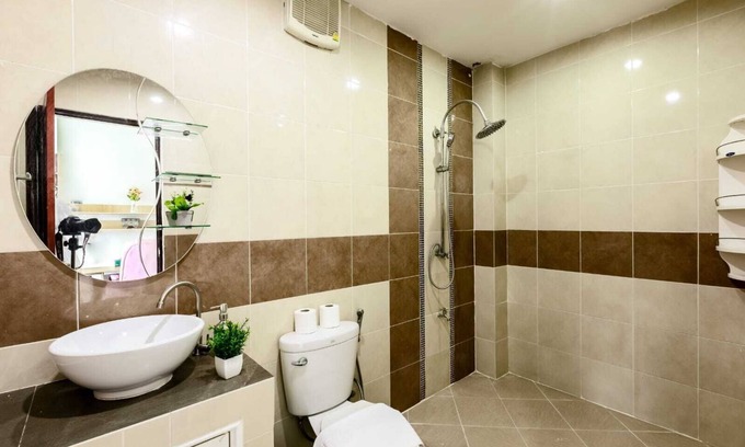 Bang Kho Laem House | Charming 1-bedroom house with fitness room and AC in awesome Bangkok