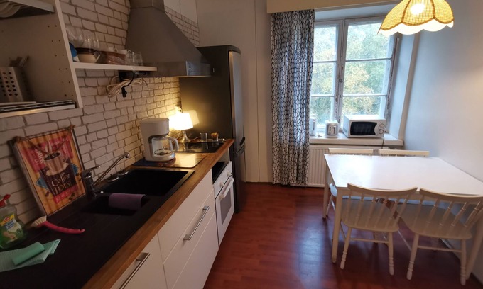 Karhula Apartment | Charming 2-Bed Apartment with Sauna Facility Kotka