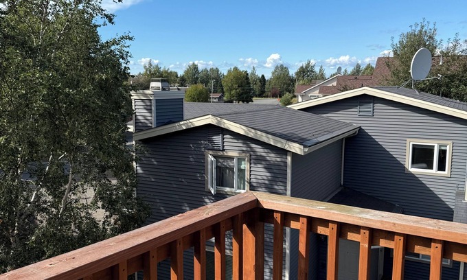 Sand Lake Apartment | Charming 2-bedroom apartment in Anchorage