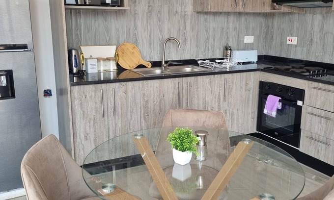 Lusaka Apartment | Charming 2-bedroom apartment with AC and WiFi in welcoming Lusaka 6