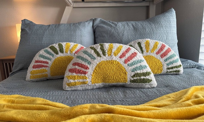 Galveston Condo | Charming 2-bedroom condo with fitness room and Pool W/D in nice Galveston