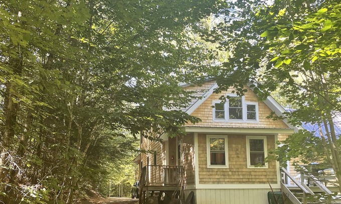 Campton Hollow House | Charming 3 bed home in the foot of the White Mountains