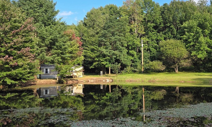 Laurens House | Charming 3-bedroom home in welcoming Laurens with 11 acres and a small pond