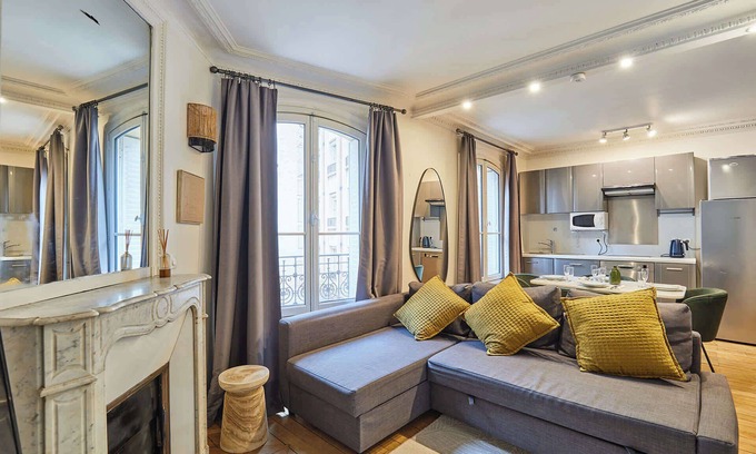 10th Arrondissement Apartment | Charming Apartment Center of Paris