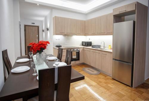 Mousio Apartment | Charming Apt Near Athens Museum!