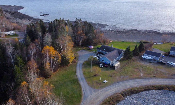 Saint Croix Condo | Charming Beachfront Apt w/Home Cinema & Coffee Bar