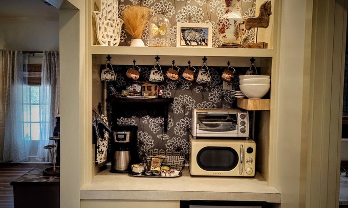 New Iberia Bed & Breakfast | Charming Bed & Breakfast at Rip Van Winkle Gardens