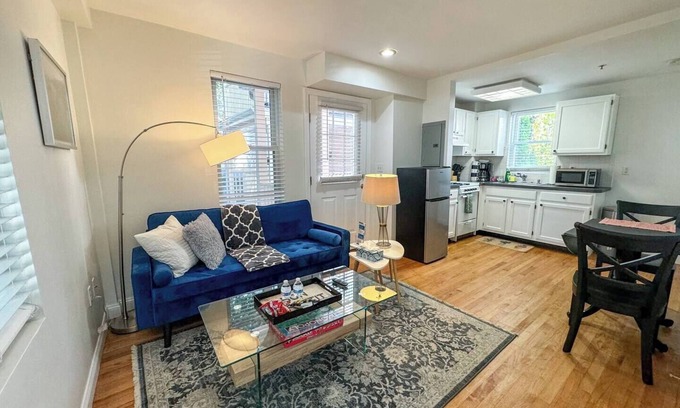 Riverside Apartment | Charming Bi-Level Townhouse near Harvard & MIT