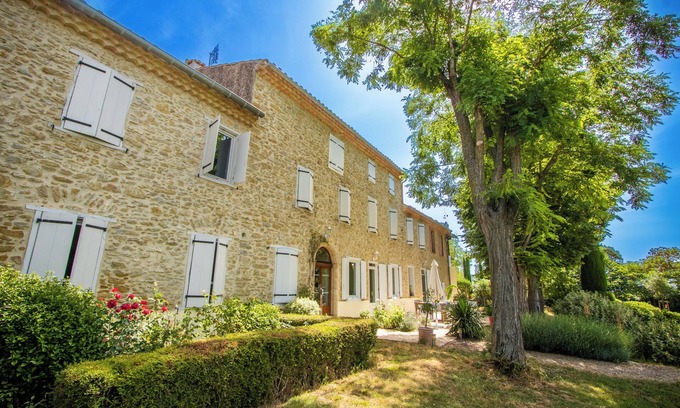 Limoux Apartment | Charming cottage and pool in the center of the Cathar Country/Carcassonne