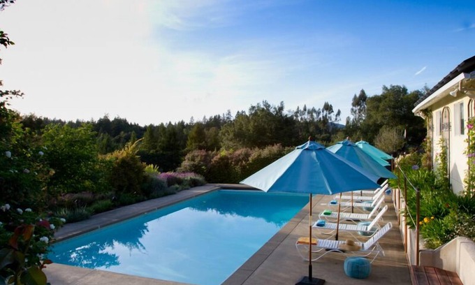 Freestone House | Charming Country House - Sleeps 10