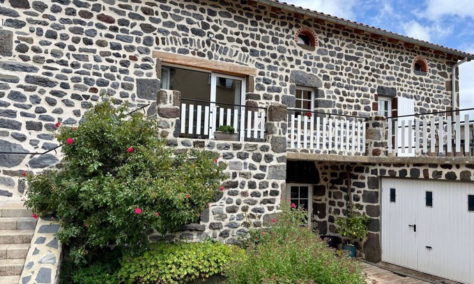 Seneujols Bed & Breakfast | "Charming Countryside Retreat Near Puy-en-Velay and St. James Way"