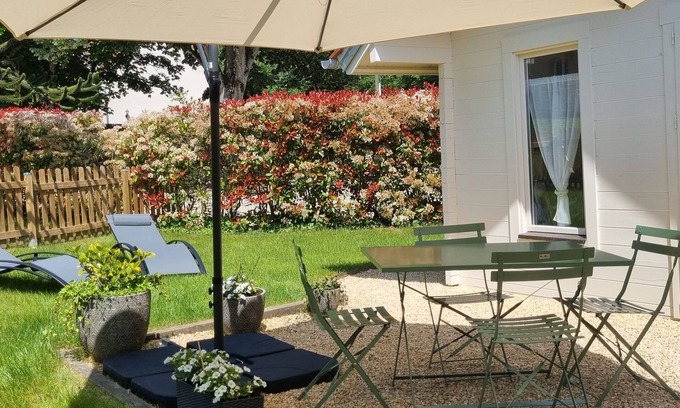 Grosrouvre House | Charming gîte - rated 3* in Montfort l'Amaury