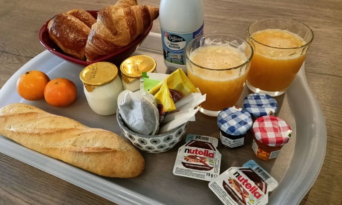 Crestet Cottage | Charming gîte with jacuzzi facing Mont Ventoux