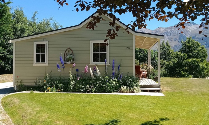 Glenorchy Cottage | Charming Glenorchy Cottage