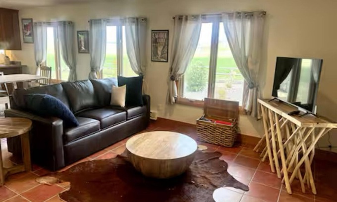 Torrey House | Charming Goose Neck 2-bedroom house in tranquil Torrey with EV