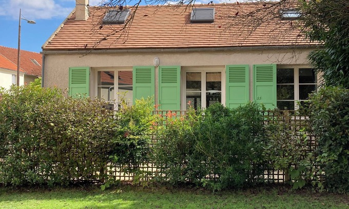 Bussy-Saint-Georges House | Charming house inside Bussy Village