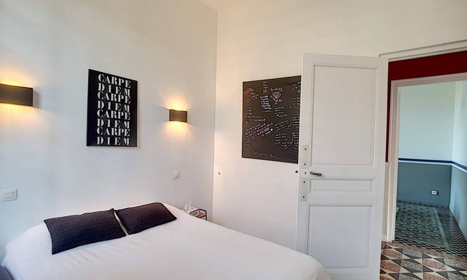 Thuir House | Charming manor house