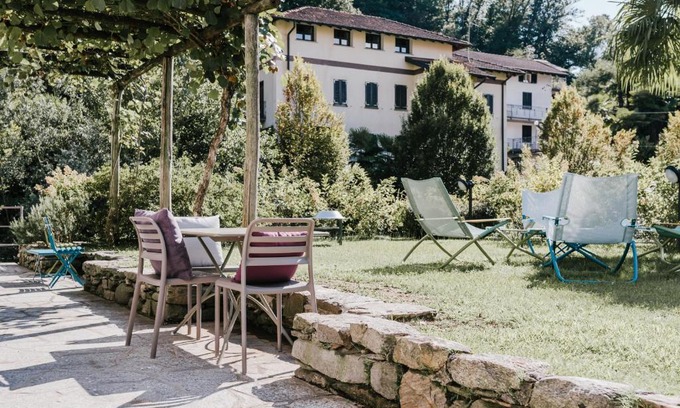Colmegna Apartment | CHARMING MOMENT di Villa Porta - Residenza Ortensia