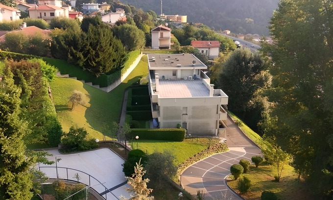 Como Apartment | Charming Penthouse, with balcony and large terrace