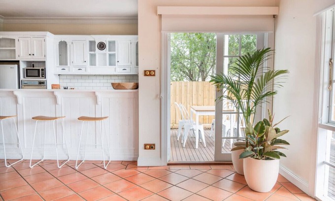 Geelong House | Charming pet-friendly Geelong heritage home