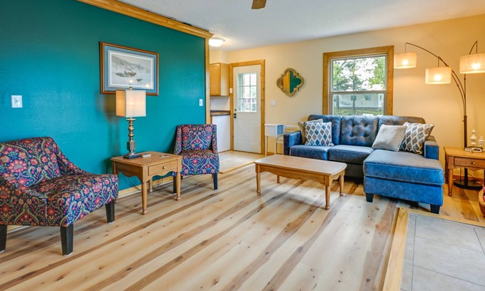 Mindoro House | Charming Rockland Retreat w/Deck & Grill!