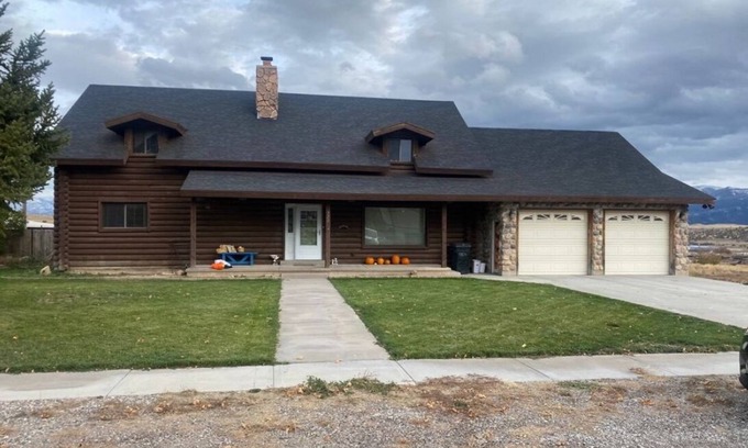 Moroni House | Charming Sanpete Retreat
