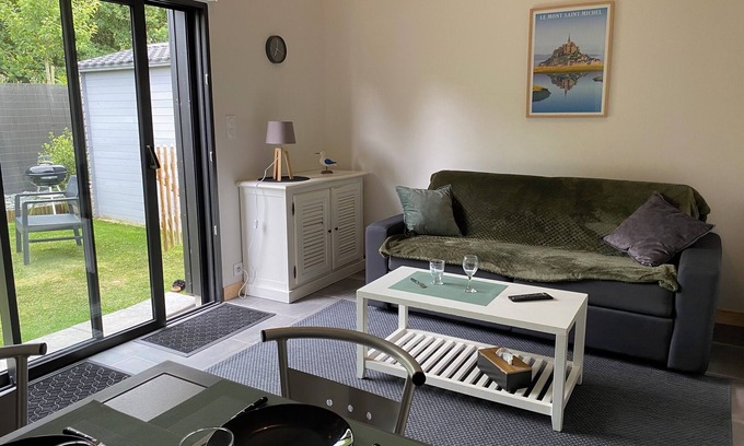 Saint-Lunaire House | Charming terraced house with 2 rooms with free parking