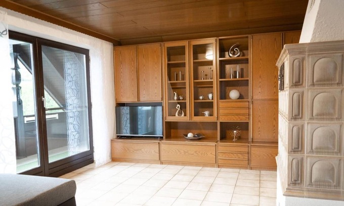 Happurg Apartment | Charming top floor apartment