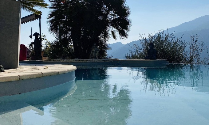 Saint-Martin-du-Var House | Charming Villa