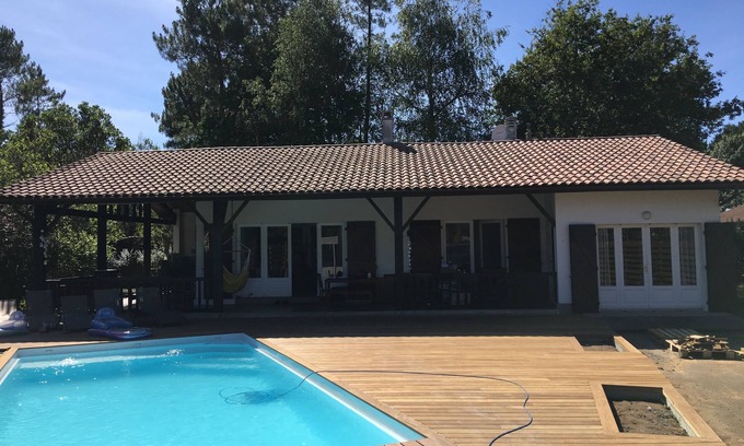 Vielle-Saint-Girons Villa | Charming villa, heated swimming pool, quiet wooded grounds, near lake, ocean, forests