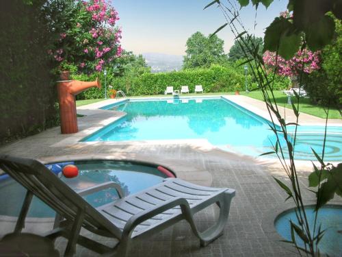 Pedraca Villa | Charming Villa in Pedraça with Shared Pool