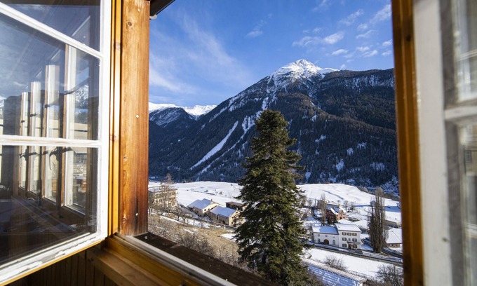 Ramosch Apartment | Chasa Schilana 84: Lovingly furnished 3.5-room apartment in the heart of Ramosch