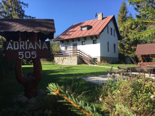 Stara Lesna House | Chata Adriana