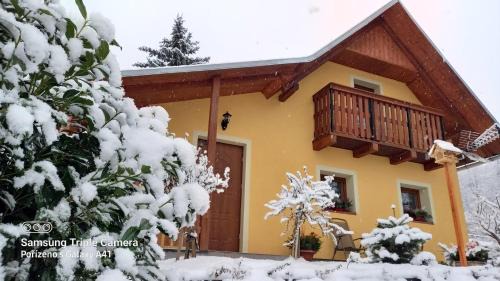 Svoboda nad Upou Ski Chalet | Chata U lesa