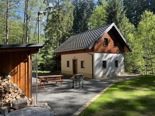 Zdarky House | Chata u studánky