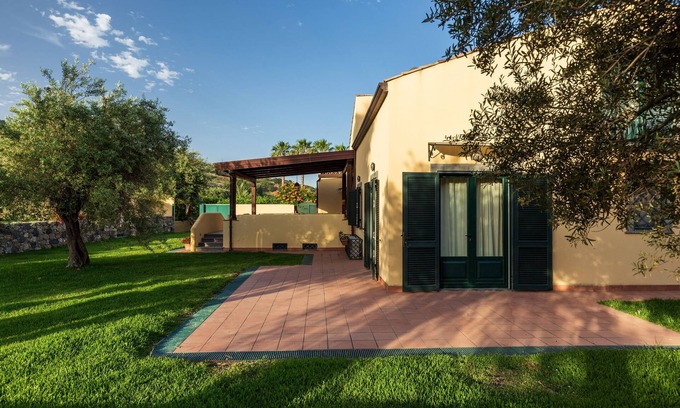 Trappitello Villa | Chateaux Lemon in the lush Taormina countryside-2 pools-8 bedrooms-top garden