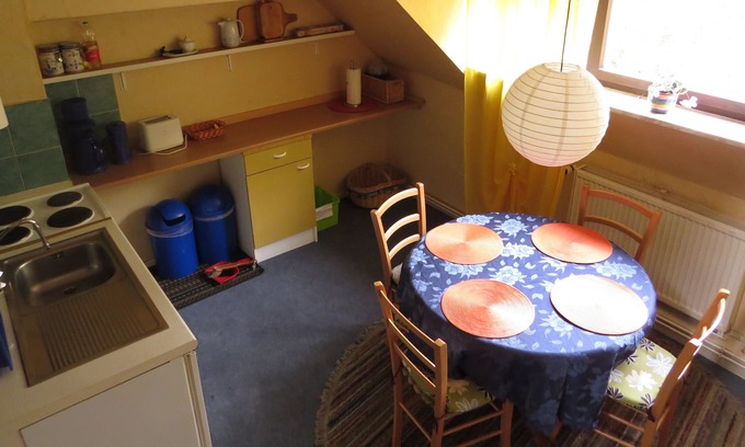 Neuende Apartment | cheap apartment with good connections