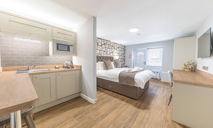 Dalton-in-Furness Hotel | Chequers Lodge