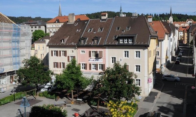 La Chaux-de-Fonds Hotel | Chez Gilles hôtel resto bar SA