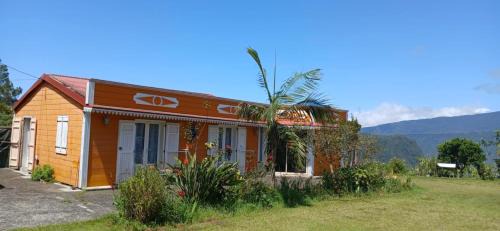 Salazie House | Chez Nou .