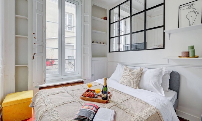 Saint-Gervais Apartment | Chic 1BR Flat - Le Marais Charm